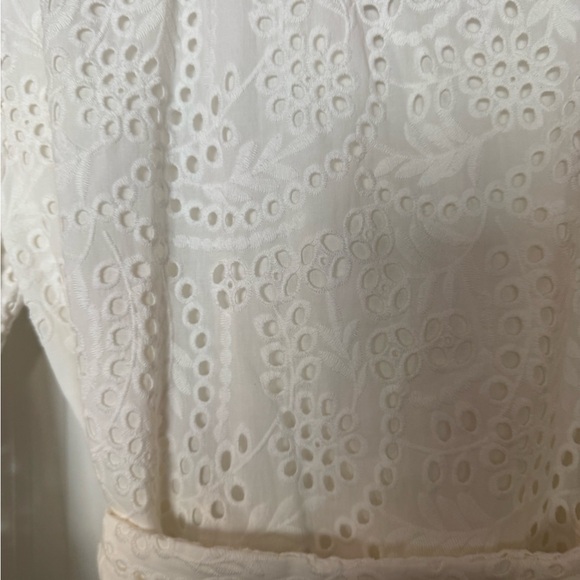 ZARA ZW Collection Elegant White Eyelet Dress with Belt - Picture 4 of 6